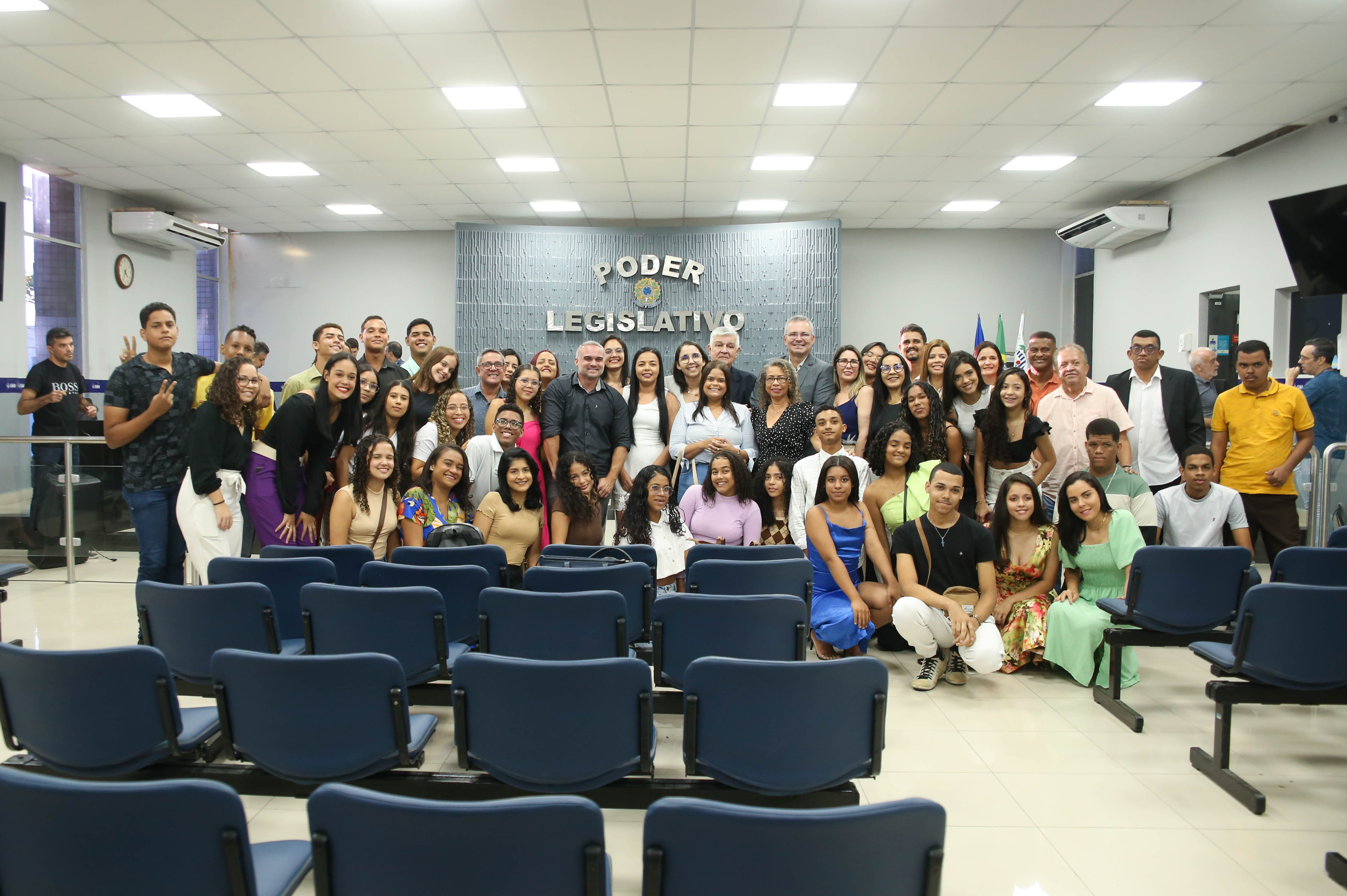 Câmara do Cabo concede medalha Joaquim Nabuco à Escola Luísa Guerra