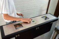 Câmara do Cabo implanta catraca eletrônica com identificação biométrica para servidores