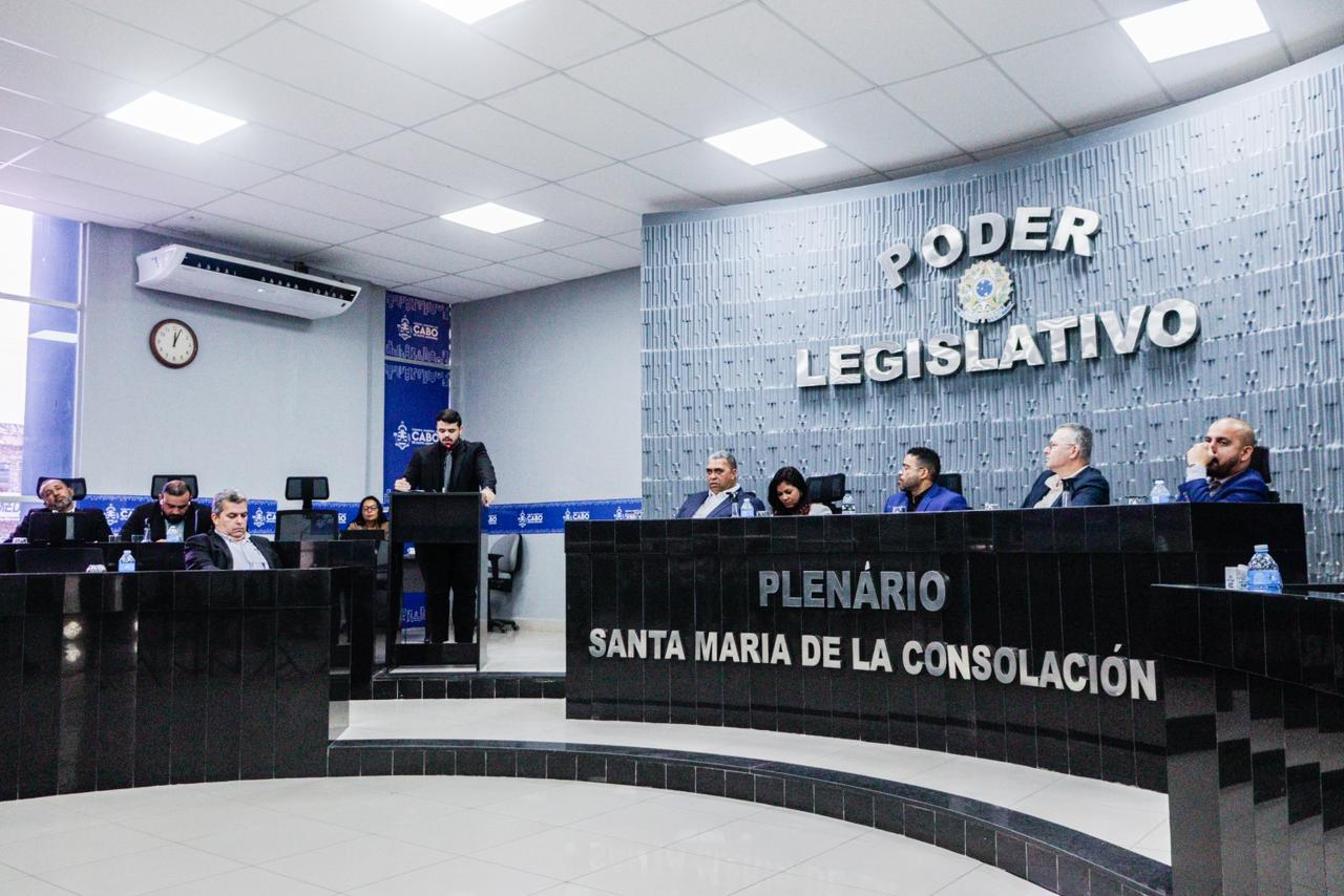 Câmara do Cabo rejeita contas de 2015 do ex-prefeito Vado da Farmácia