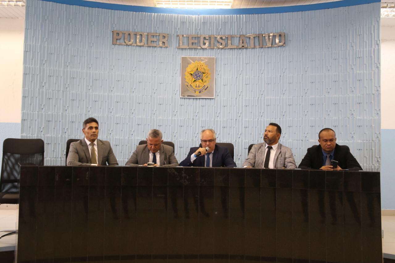 Câmara realiza sessão solene de reabertura do segundo semestre