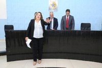 Maria Tereza toma posse como vereadora no Cabo